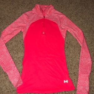 Under Armour women’s 1/4 zip pullover